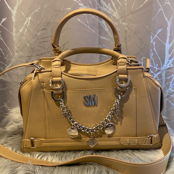 【Steve Madden】 Galas クラッチバッグ Gold Gold metallic purse Steve Madden gold clutch great | Depop
